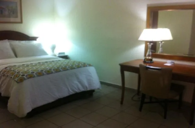 Micro Hotel Suites Condo Santo Domingo habitacion 1 cama